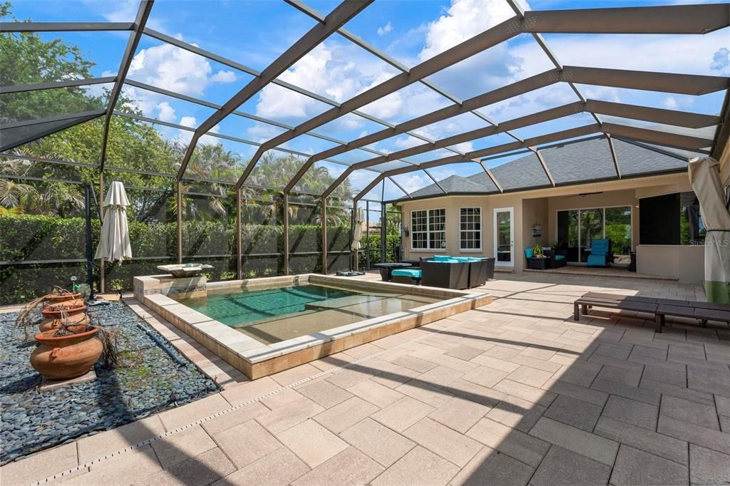 En Venta: $965,000 (4 camas, 2 baños, 3015 Pies cuadrados)
