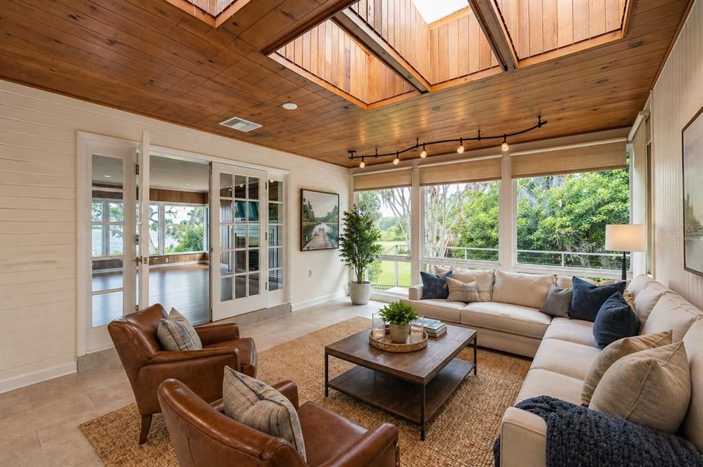 En Venta: $2,250,000 (4 camas, 3 baños, 3062 Pies cuadrados)
