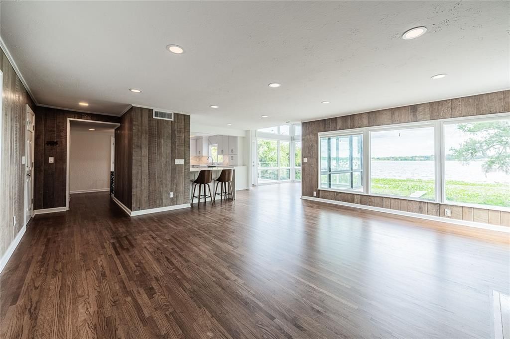 En Venta: $2,250,000 (4 camas, 3 baños, 3062 Pies cuadrados)