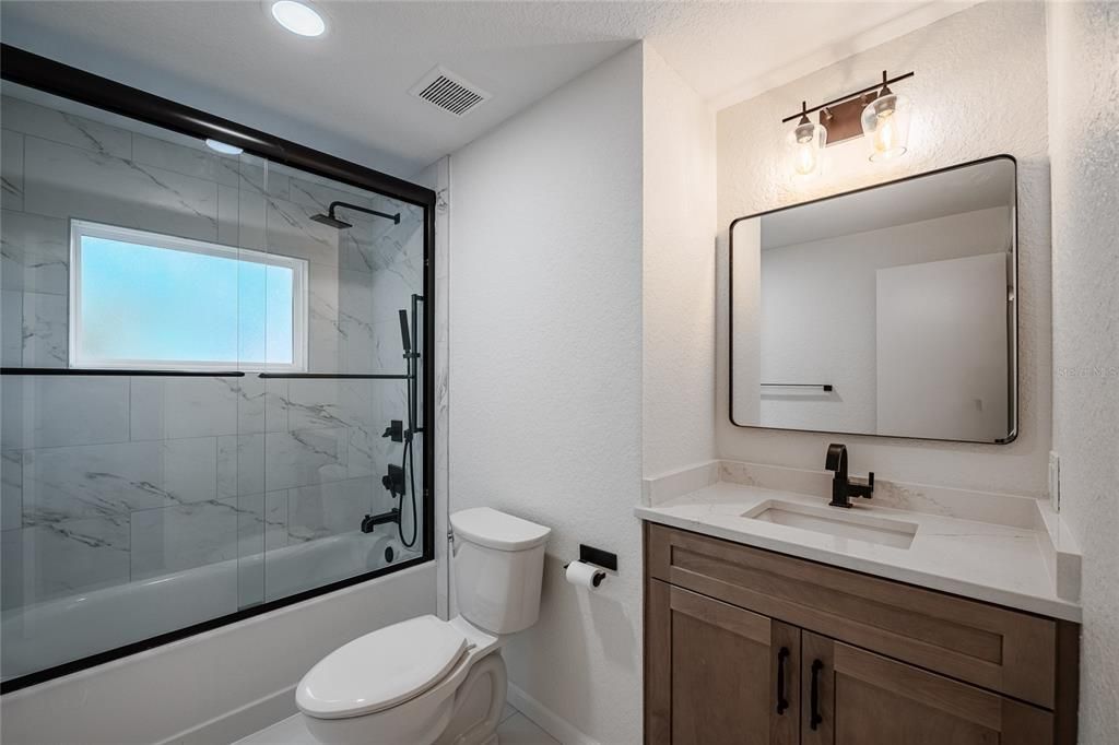 En Venta: $2,250,000 (4 camas, 3 baños, 3062 Pies cuadrados)