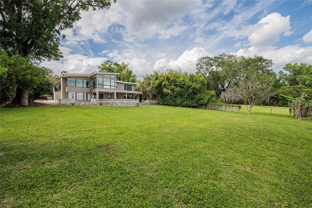 En Venta: $2,250,000 (4 camas, 3 baños, 3062 Pies cuadrados)