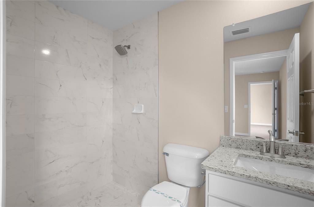 En Venta: $238,000 (3 camas, 2 baños, 1311 Pies cuadrados)