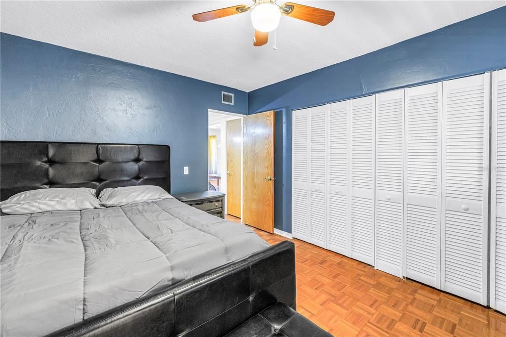 En Venta: $127,000 (2 camas, 2 baños, 875 Pies cuadrados)