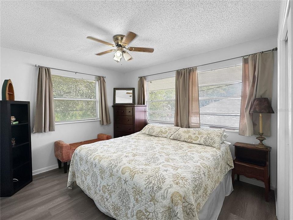 For Sale: $675,000 (3 beds, 3 baths, 1696 Square Feet)