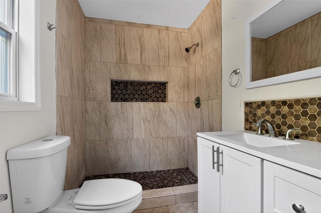 For Sale: $209,900 (3 beds, 2 baths, 1591 Square Feet)