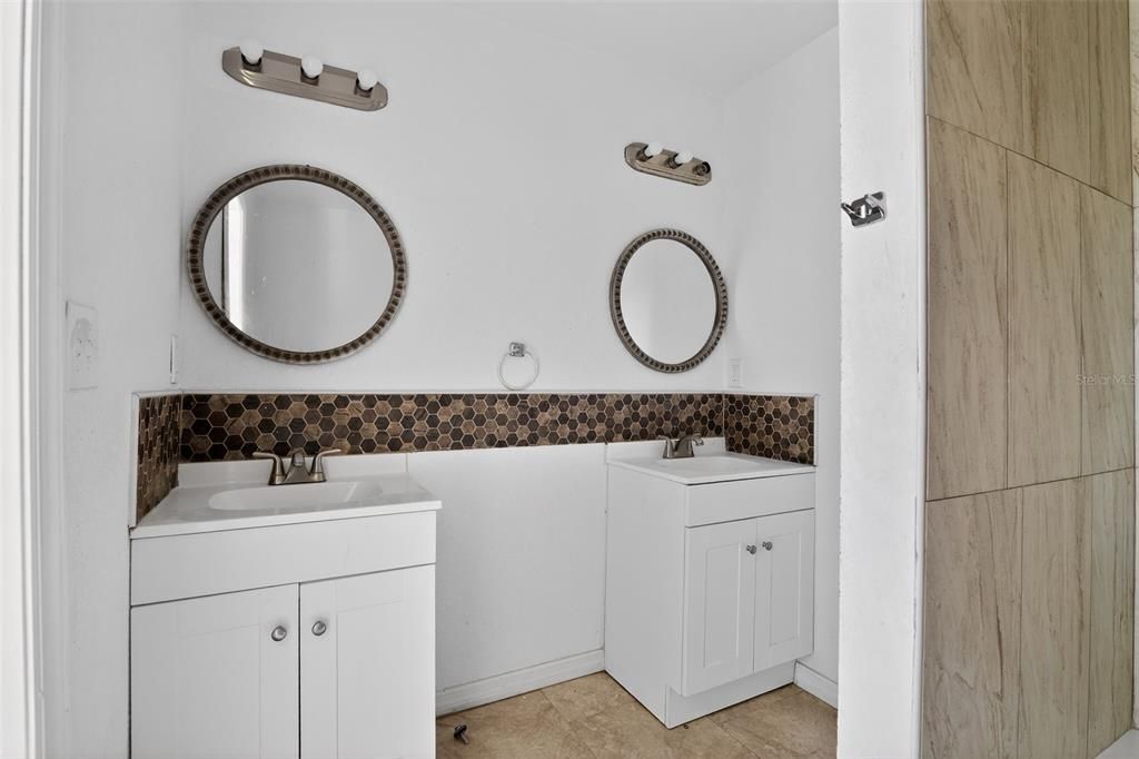 For Sale: $209,900 (3 beds, 2 baths, 1591 Square Feet)