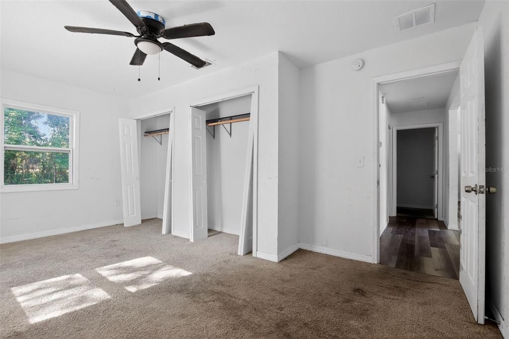 For Sale: $209,900 (3 beds, 2 baths, 1591 Square Feet)
