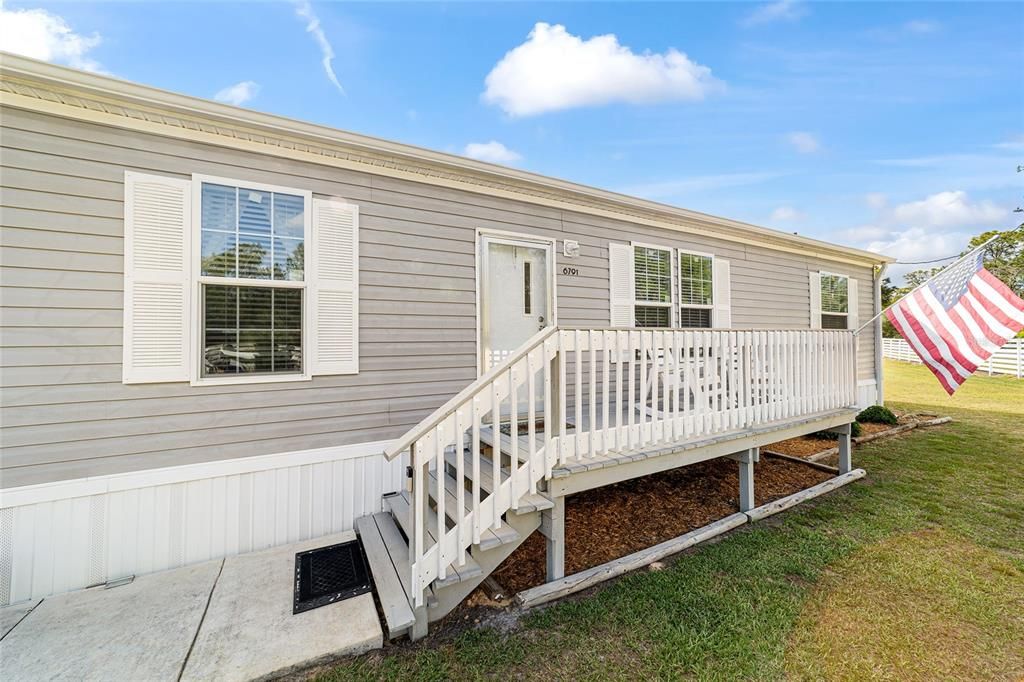 Activo con contrato: $299,999 (4 camas, 2 baños, 1539 Pies cuadrados)