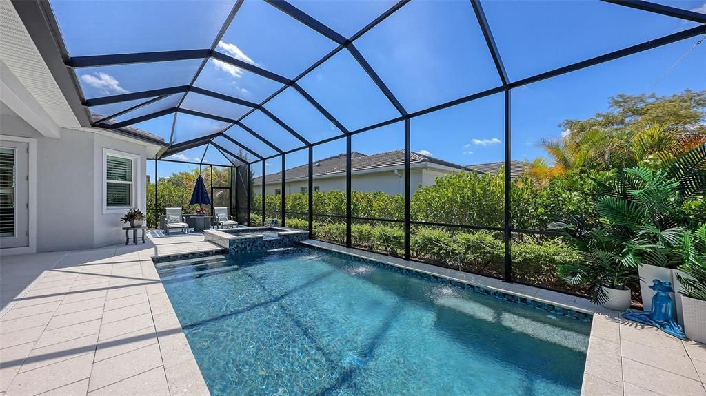 Activo con contrato: $778,000 (3 camas, 2 baños, 2399 Pies cuadrados)