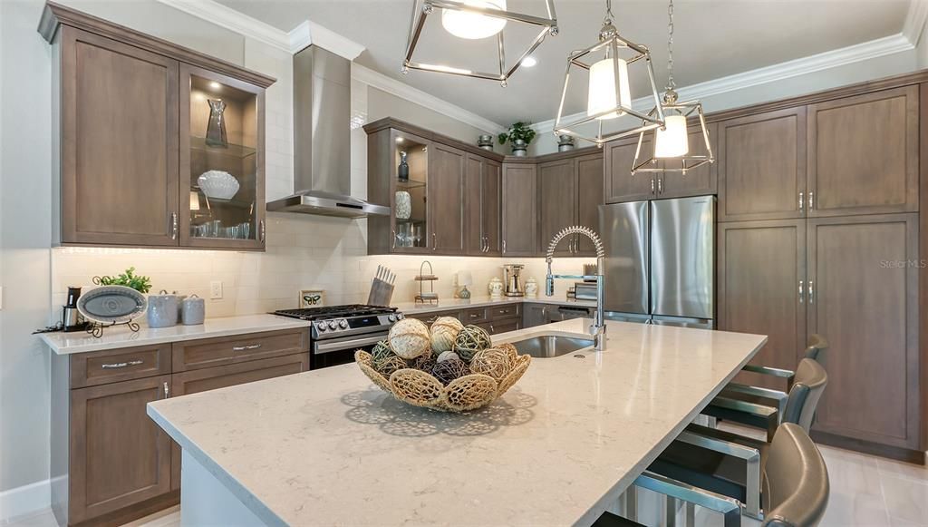 Activo con contrato: $778,000 (3 camas, 2 baños, 2399 Pies cuadrados)
