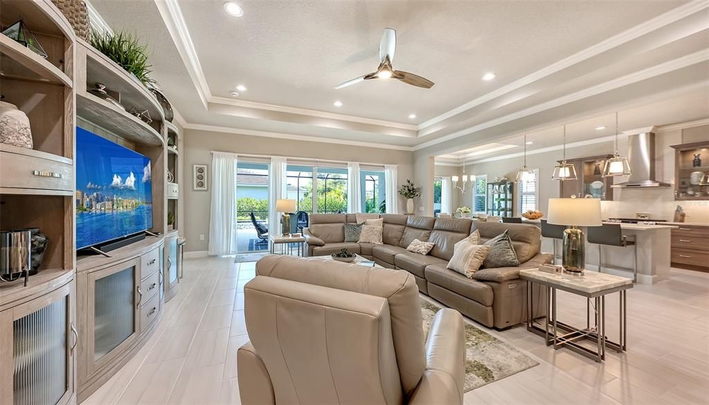 Activo con contrato: $778,000 (3 camas, 2 baños, 2399 Pies cuadrados)