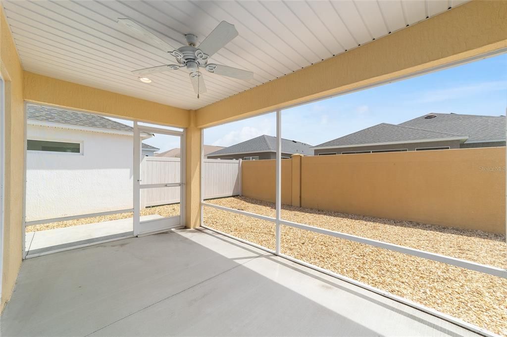 Activo con contrato: $329,900 (2 camas, 2 baños, 1290 Pies cuadrados)
