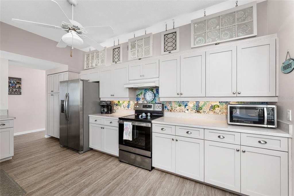For Sale: $539,000 (2 beds, 2 baths, 1340 Square Feet)