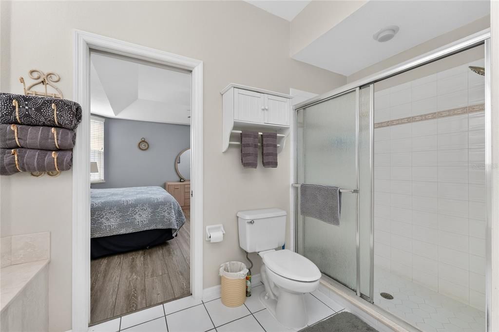 For Sale: $539,000 (2 beds, 2 baths, 1340 Square Feet)