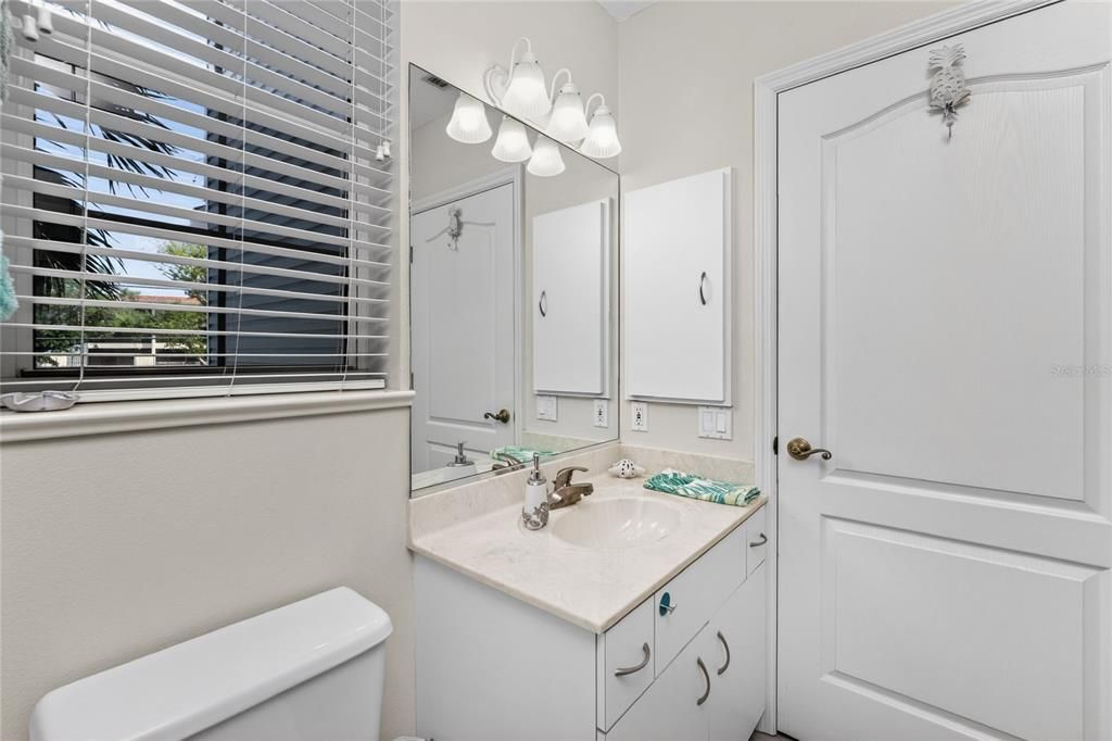 For Sale: $539,000 (2 beds, 2 baths, 1340 Square Feet)