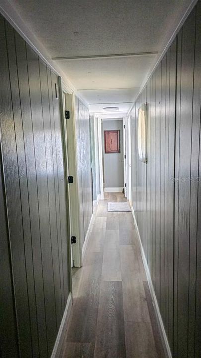 На продажу: $149,900 (2 спален, 1 ванн, 924 Квадратных фут)