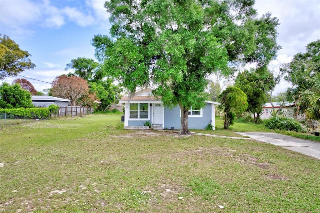 For Sale: $220,000 (3 beds, 2 baths, 1342 Square Feet)