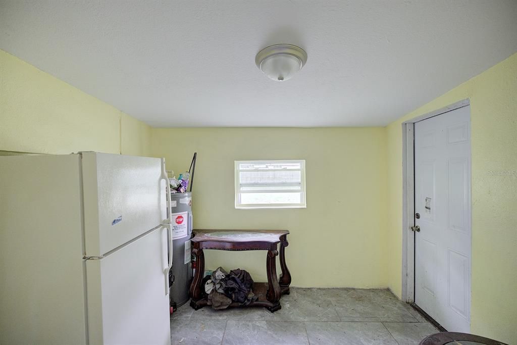 For Sale: $220,000 (3 beds, 2 baths, 1342 Square Feet)
