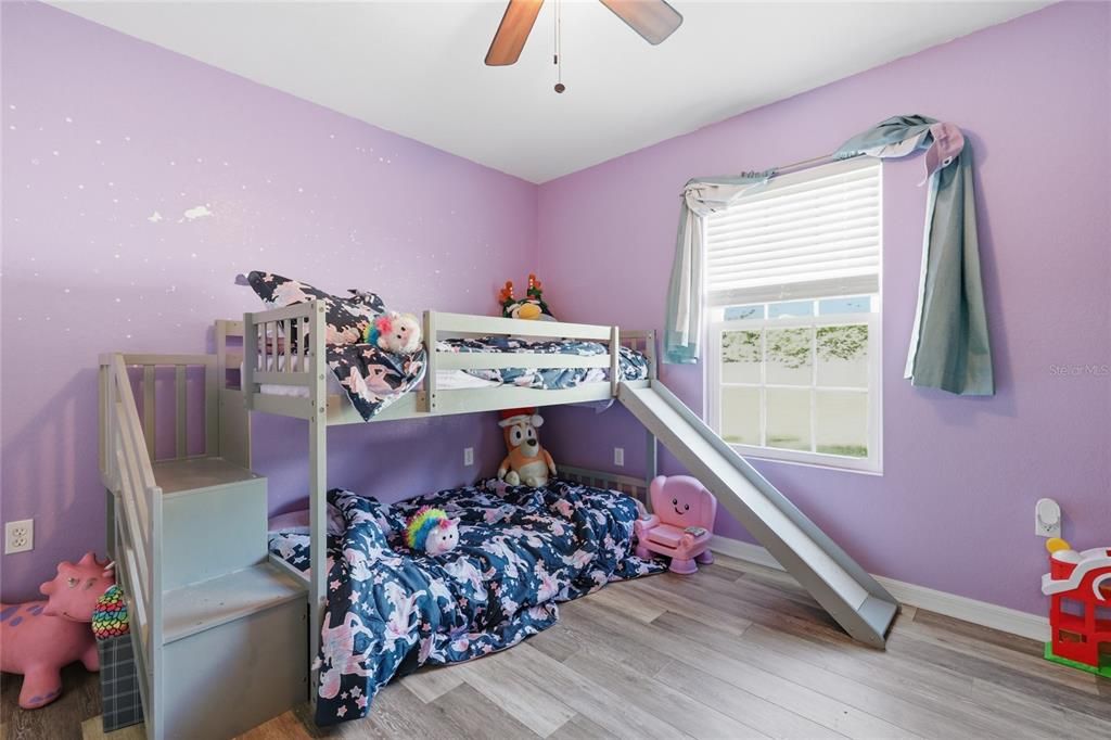 For Sale: $315,000 (3 beds, 2 baths, 1536 Square Feet)