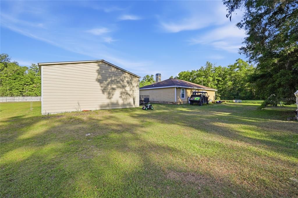 For Sale: $315,000 (3 beds, 2 baths, 1536 Square Feet)