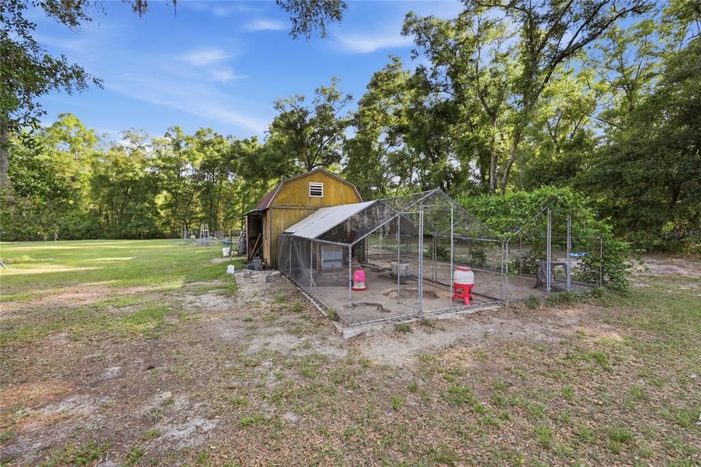 For Sale: $315,000 (3 beds, 2 baths, 1536 Square Feet)