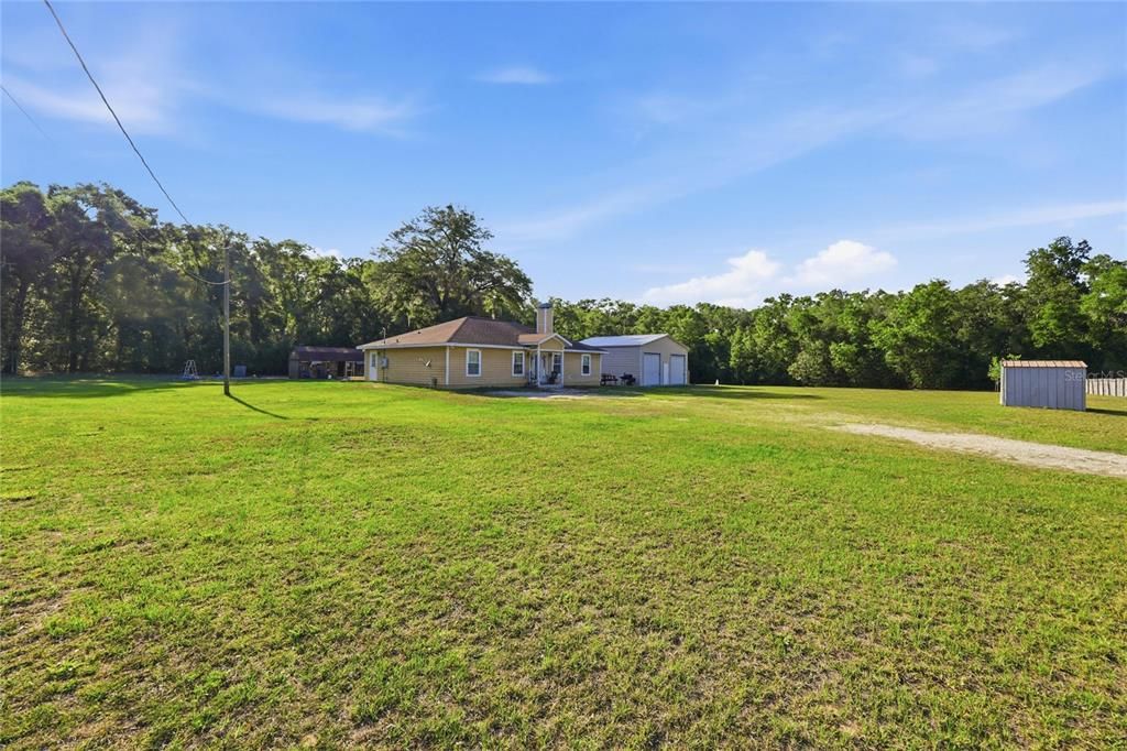 For Sale: $315,000 (3 beds, 2 baths, 1536 Square Feet)