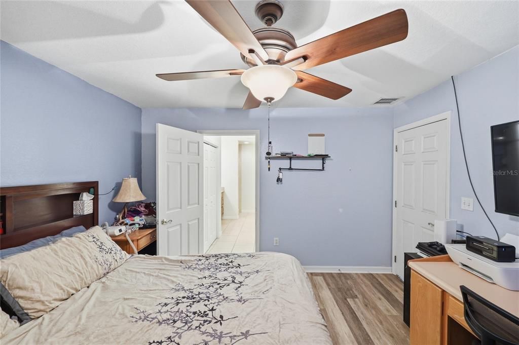For Sale: $315,000 (3 beds, 2 baths, 1536 Square Feet)