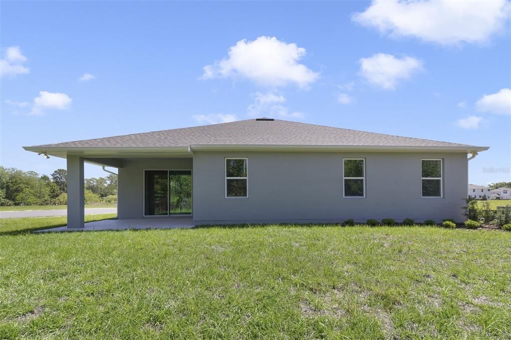 Activo con contrato: $729,990 (4 camas, 3 baños, 2687 Pies cuadrados)