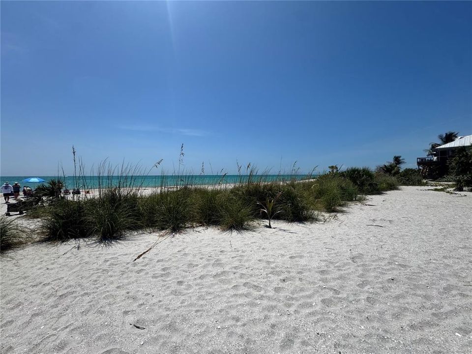 待售: $105,000 (0.12 acres)