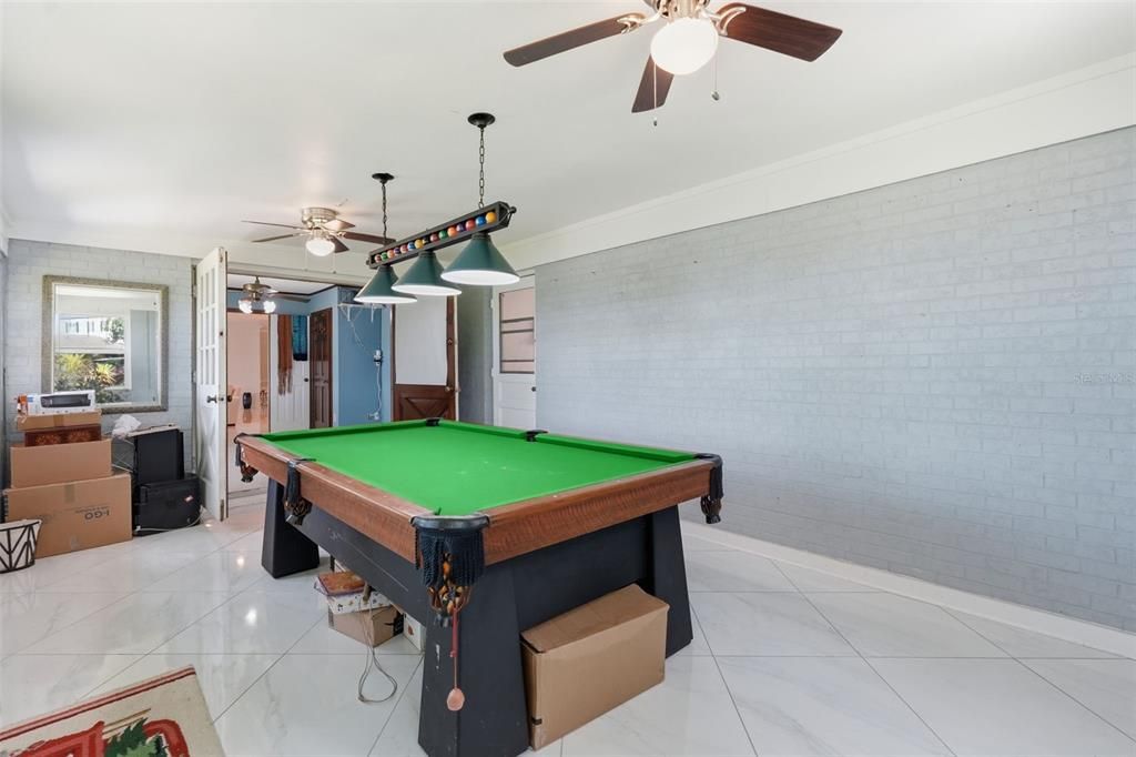 For Sale: $875,000 (4 beds, 2 baths, 2680 Square Feet)