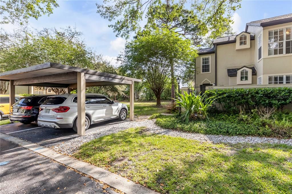 For Sale: $319,900 (2 beds, 2 baths, 1384 Square Feet)