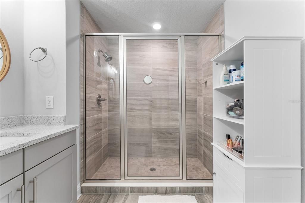 Active With Contract: $914,900 (4 beds, 3 baths, 2444 Square Feet)