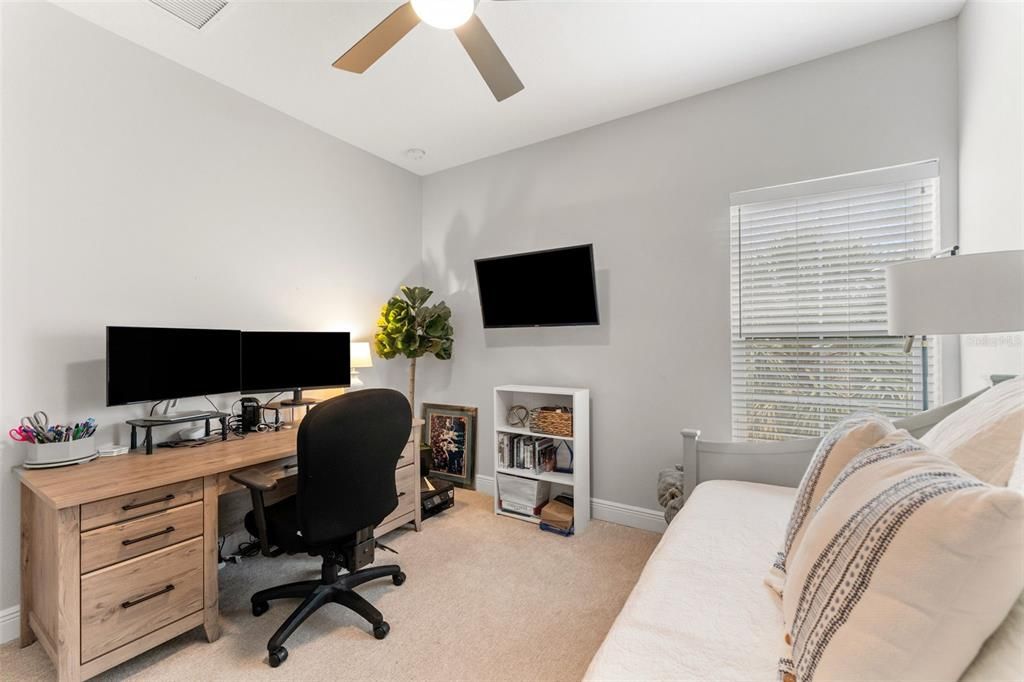 Active With Contract: $914,900 (4 beds, 3 baths, 2444 Square Feet)