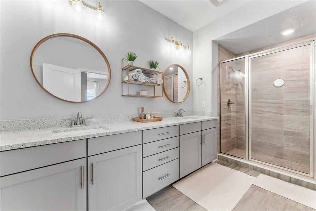Active With Contract: $914,900 (4 beds, 3 baths, 2444 Square Feet)