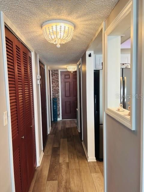 For Rent: $1,650 (0 beds, 1 baths, 563 Square Feet)