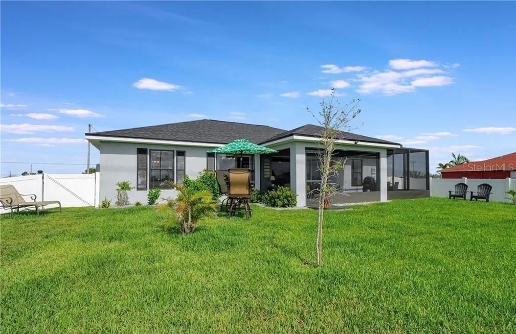 En Venta: $329,000 (3 camas, 2 baños, 1458 Pies cuadrados)
