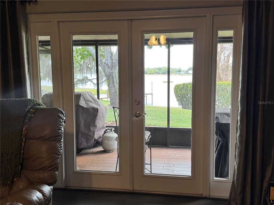 For Sale: $1,200,000 (4 beds, 3 baths, 2838 Square Feet)