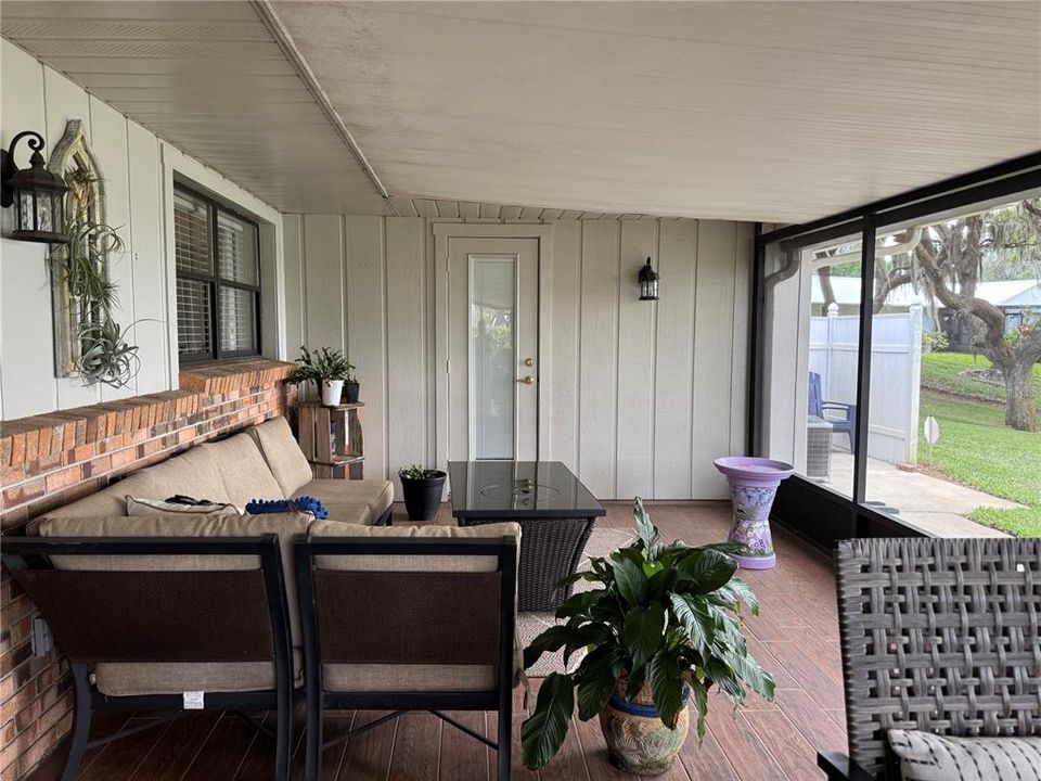 For Sale: $1,200,000 (4 beds, 3 baths, 2838 Square Feet)