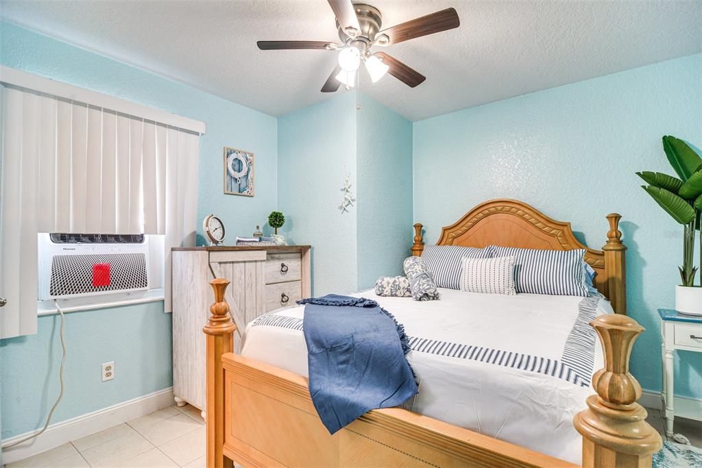 For Sale: $1,299,000 (6 beds, 0 baths, 2647 Square Feet)