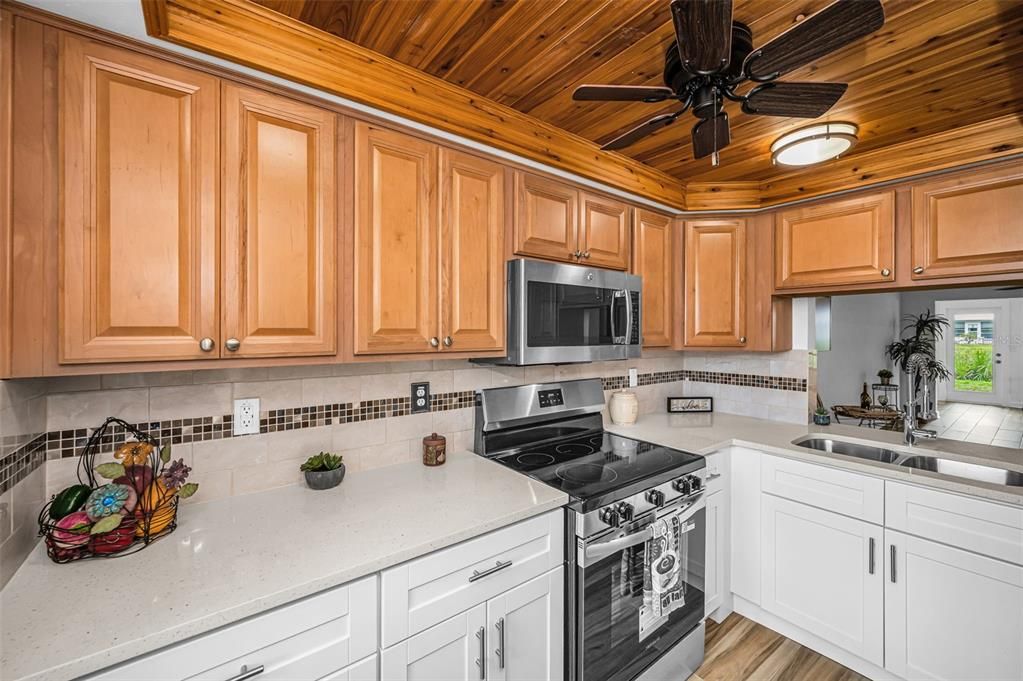 En Venta: $142,500 (2 camas, 2 baños, 1050 Pies cuadrados)