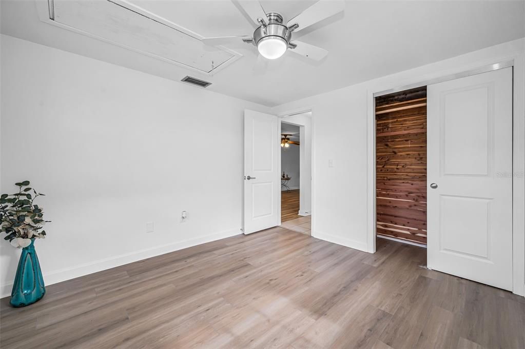 En Venta: $142,500 (2 camas, 2 baños, 1050 Pies cuadrados)