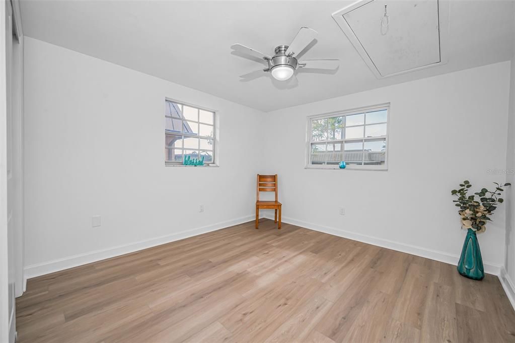 En Venta: $142,500 (2 camas, 2 baños, 1050 Pies cuadrados)