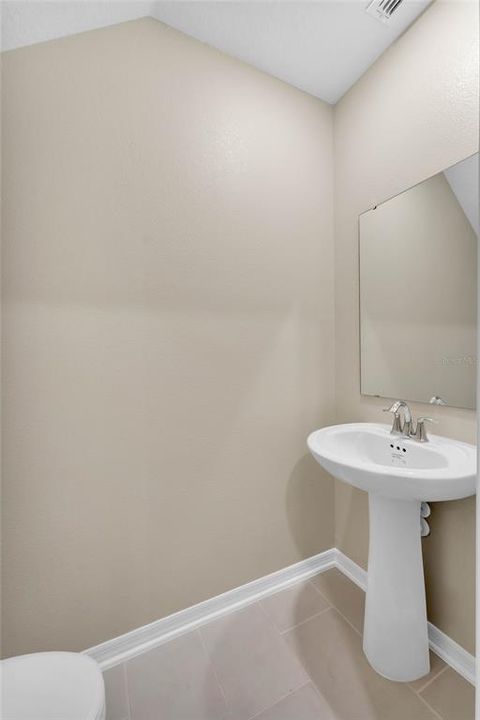 В аренду: $2,850 (5 спален, 2 ванн, 2194 Квадратных фут)