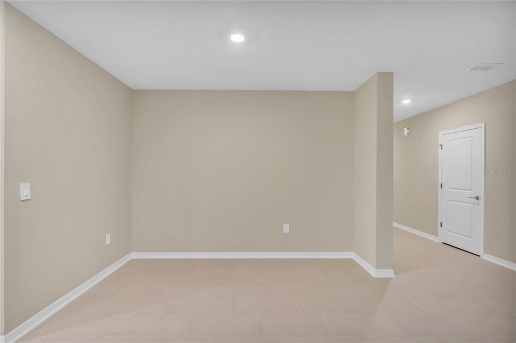 В аренду: $2,850 (5 спален, 2 ванн, 2194 Квадратных фут)
