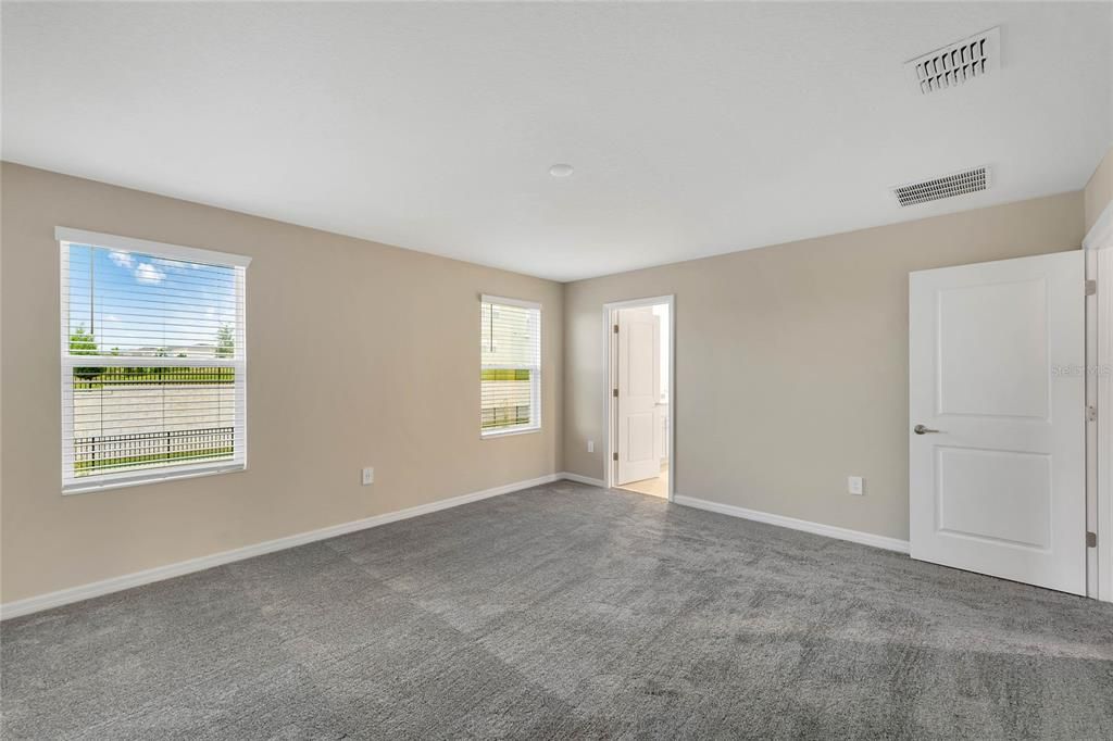 В аренду: $2,850 (5 спален, 2 ванн, 2194 Квадратных фут)