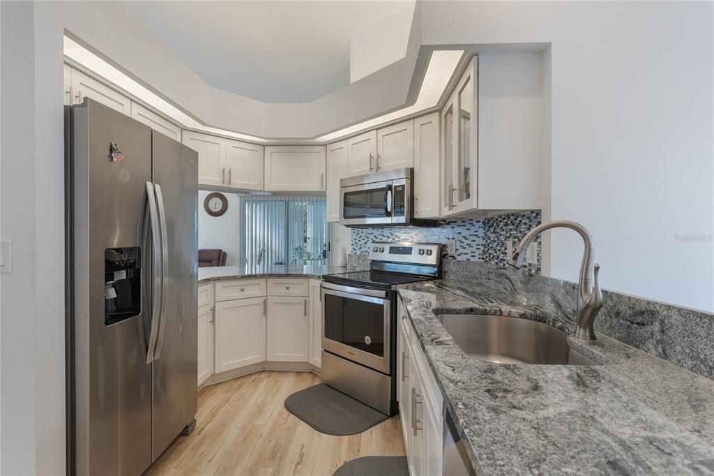 For Rent: $1,900 (3 beds, 2 baths, 1209 Square Feet)