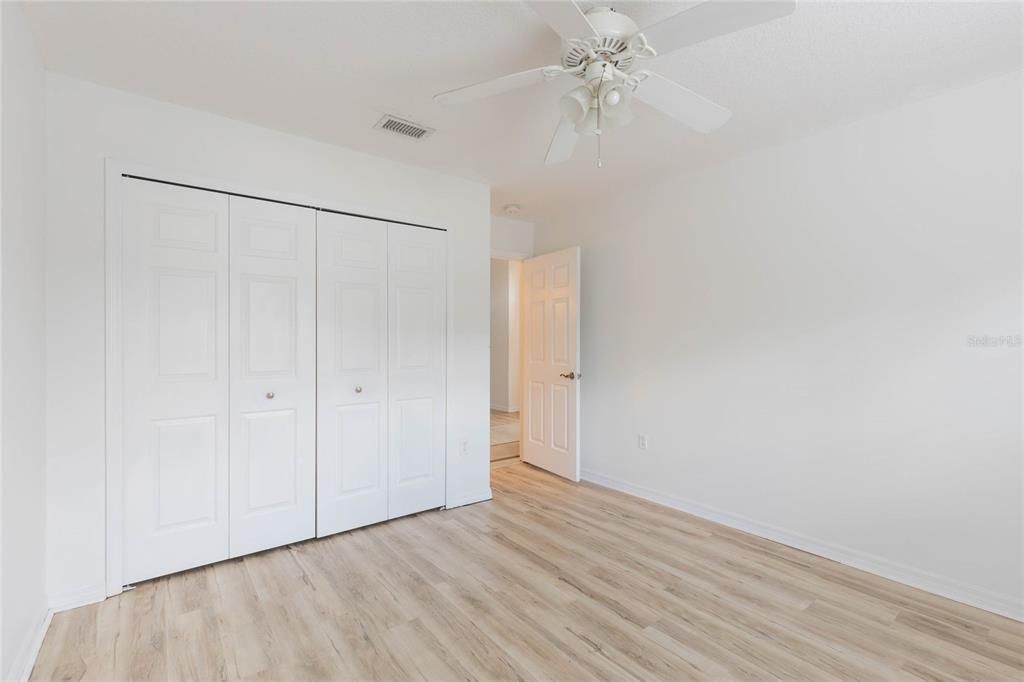 For Rent: $1,900 (3 beds, 2 baths, 1209 Square Feet)