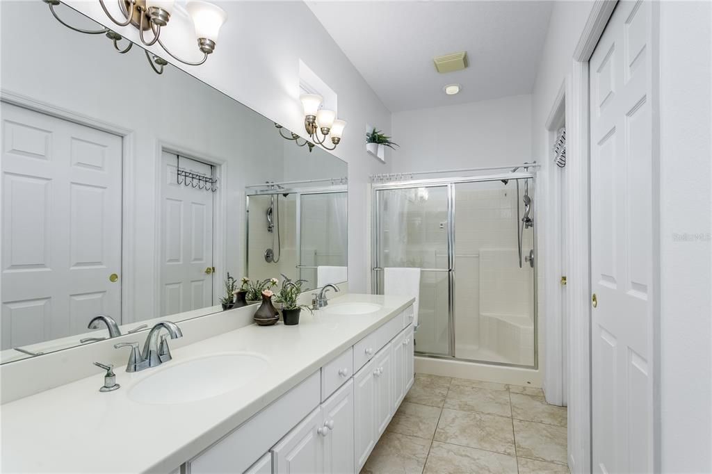 En Venta: $339,000 (2 camas, 2 baños, 1568 Pies cuadrados)