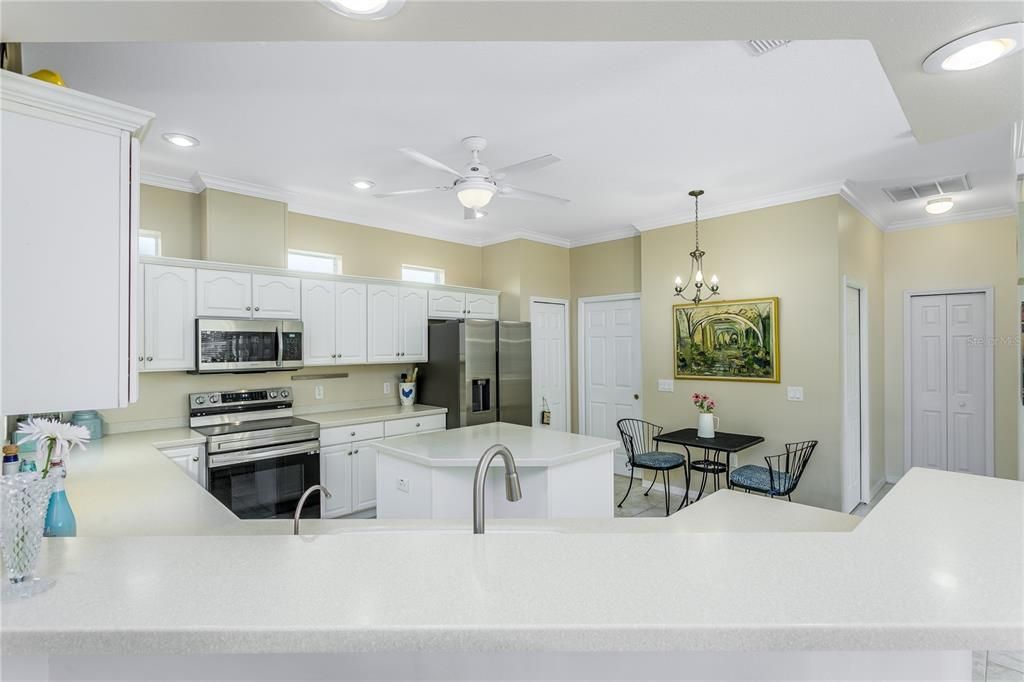 En Venta: $339,000 (2 camas, 2 baños, 1568 Pies cuadrados)