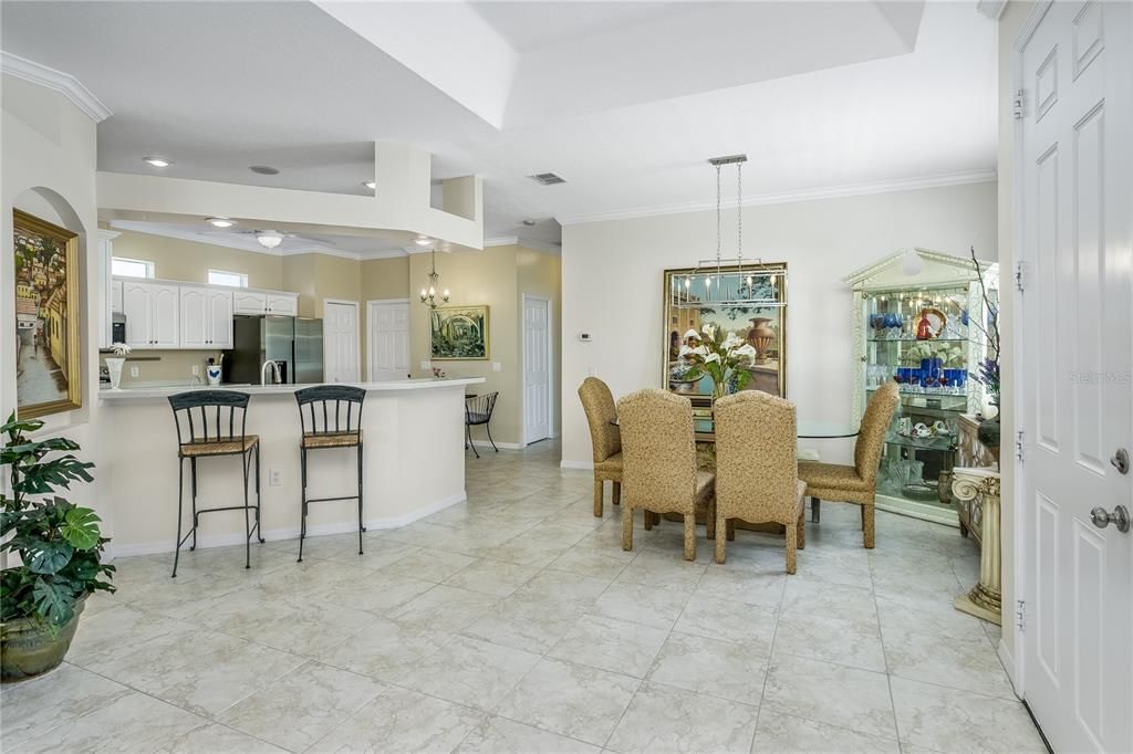 En Venta: $339,000 (2 camas, 2 baños, 1568 Pies cuadrados)